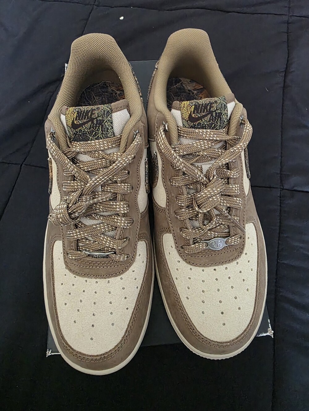 Nike AF1 '07 Men’s Low-Top Tan & Brown Sneakers with Camo Stripe -BRAND NEW